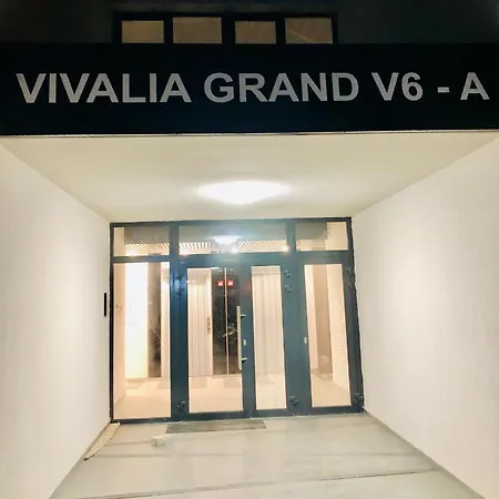 Apartment New And Modern Near Center At Vivalia Grand