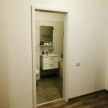 New And Modern Near Center At Vivalia Grand Apartament *